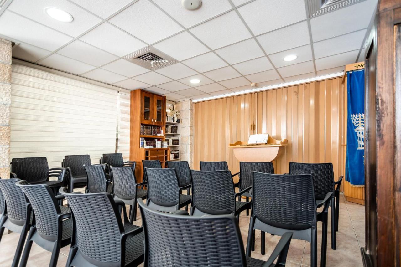 Aviv Holiday Flat Тиверіада Екстер'єр фото
