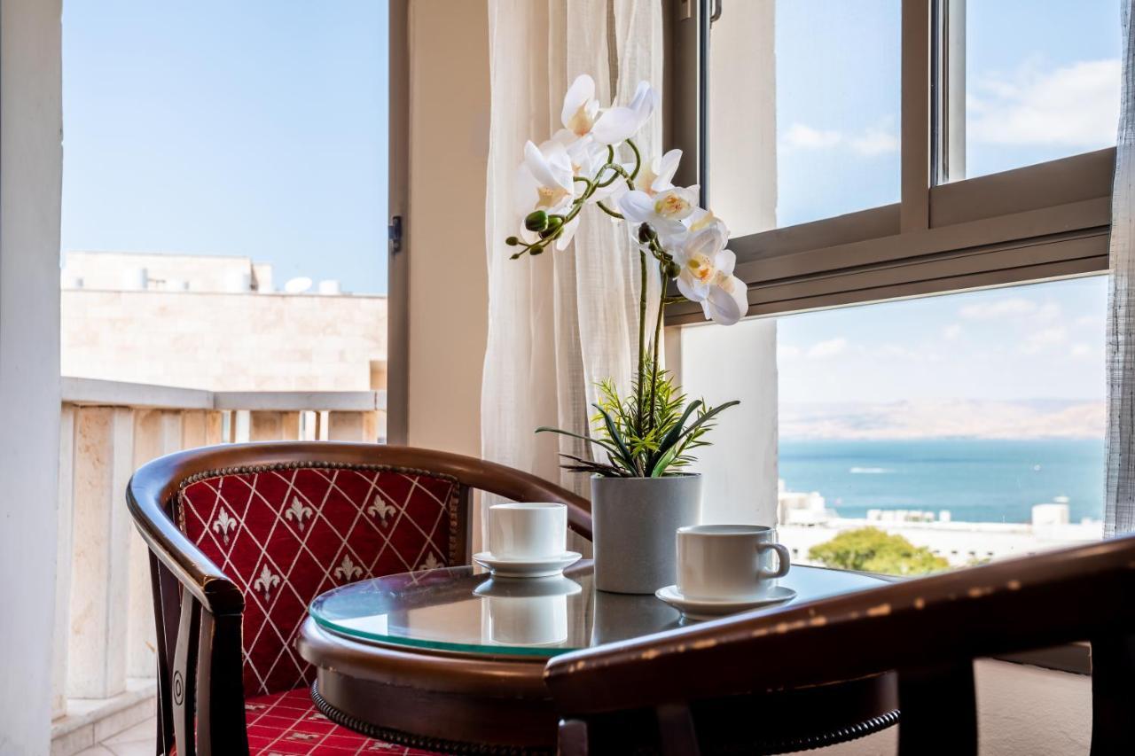 Aviv Holiday Flat Тиверіада Екстер'єр фото